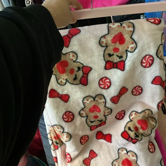 πBetsey Johnson adorable super soft plush throw blanket NWT - Picture 5 of 8